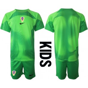 Kroatien Målmand Replika Babytøj Hjemmebanesæt Børn VM 2022 Kortærmet (+ Korte bukser)